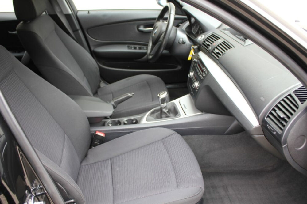 S&eacute;rie 1 116i 122ch 5 portes REGVIT/PARKSENSOR/GPS/JA/GAR12MOIS 2008 occasion 59280 Armenti&egrave;res