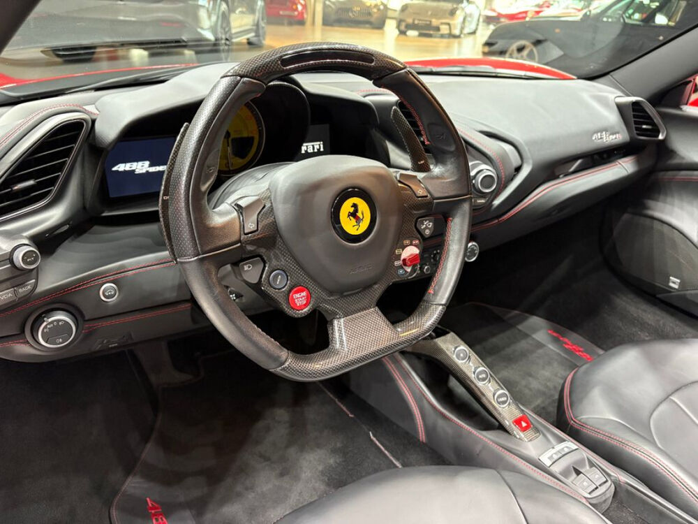 488 Spider 4.0 V8 670ch 2017 occasion 85600 Montaigu