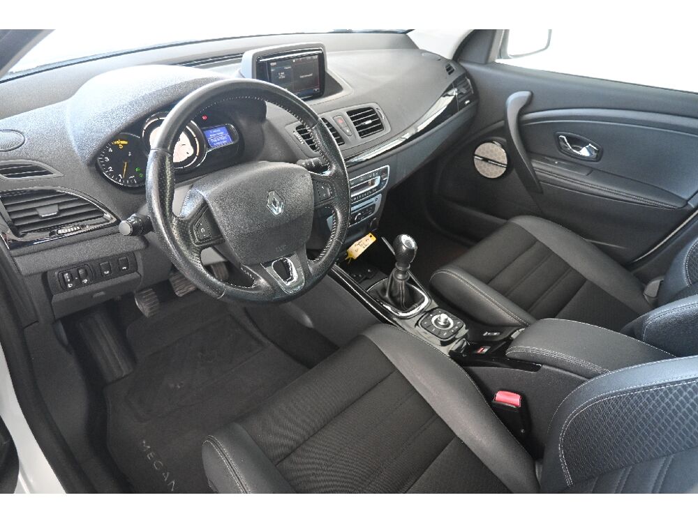 M&eacute;gane III Estate 1.5 dCi 110 FAP Energy eco2 Bose 2015 occasion 63800 Cournon-d'Auvergne