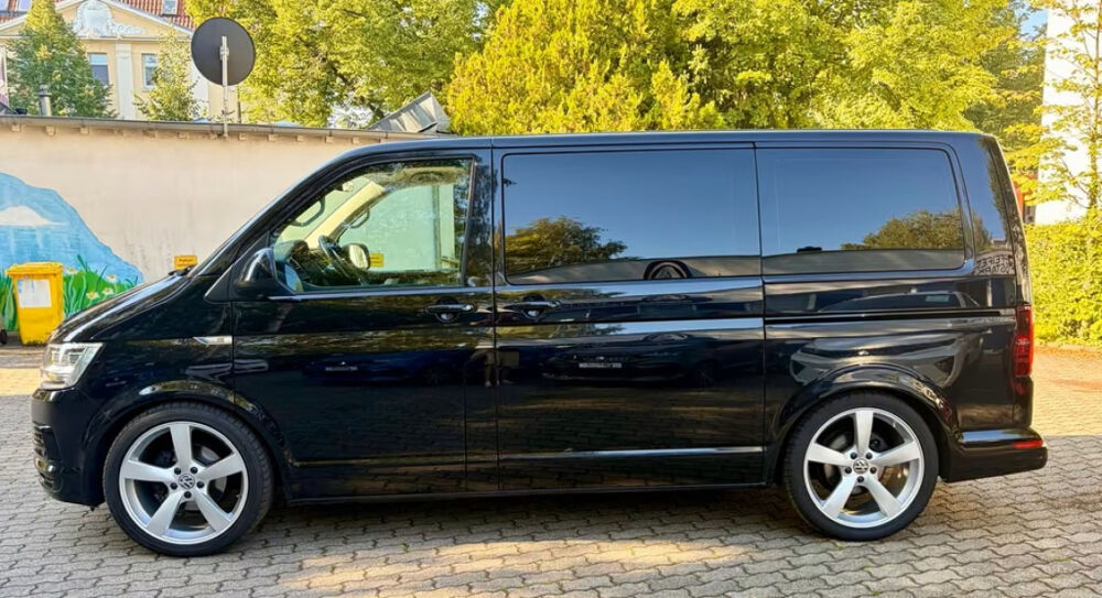MULTIVAN Multivan 2.0 TDI 150 DSG7 2017 occasion 85600 Montaigu