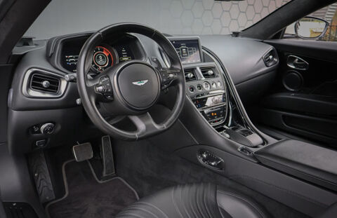 DB11 Coup&eacute; 5.2 Biturbo V12 2017 occasion 85600 Montaigu