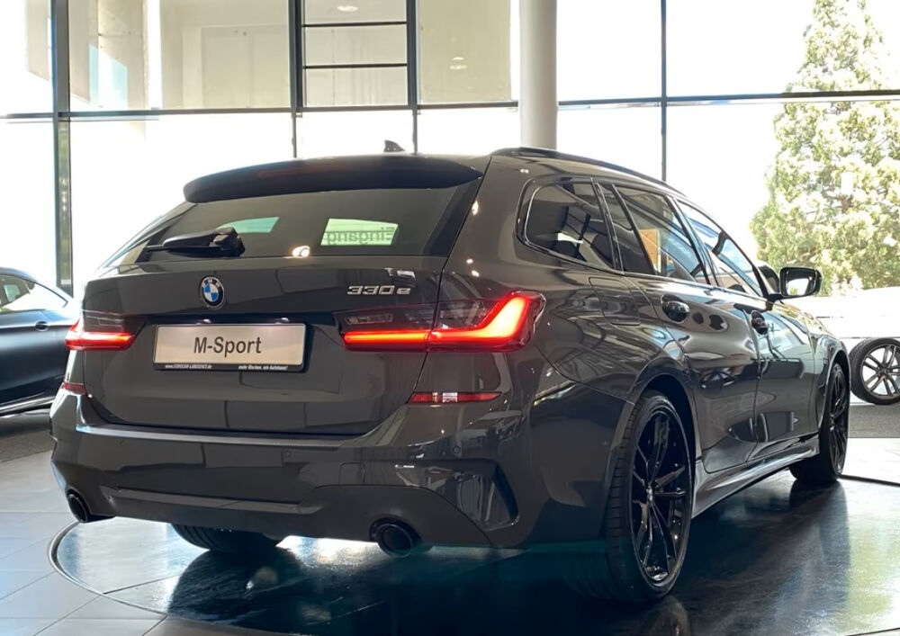 S&eacute;rie 3 Touring 330e 292 ch M Sport 2021 occasion 85600 Montaigu