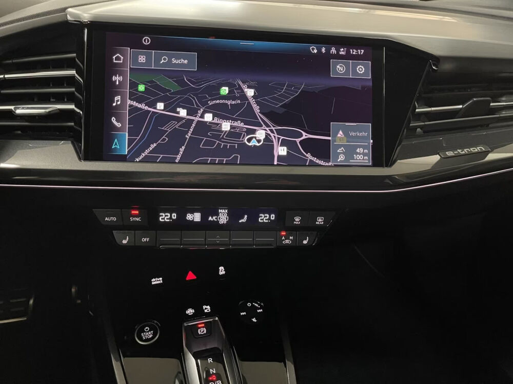 Q4 e-tron 45 quattro 265 ch 82 kW S line 2022 occasion 85600 Montaigu