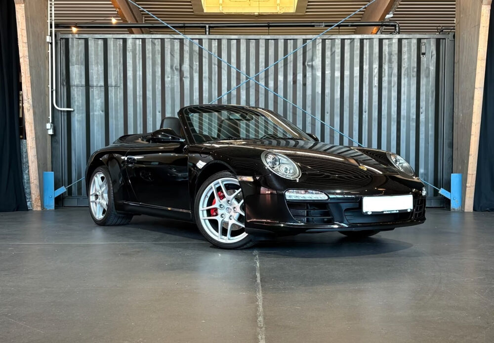 911 Carrera 3.2 911 Carrera Cabriolet 3.6i 345 PDK 2011 occasion 85600 Montaigu