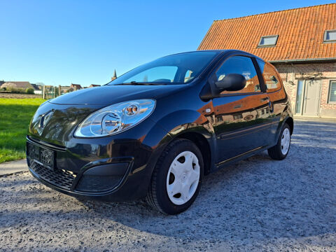Annonce voiture Renault Twingo II 3750 €