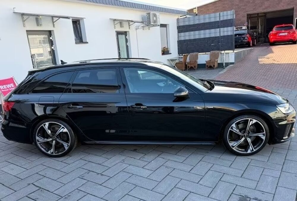 A4 Avant 35 TDI 163 S tronic 7 S line 2022 occasion 85600 Montaigu