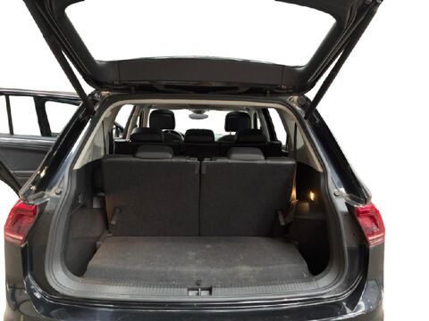Tiguan Allspace 2.0 TDI 150 DSG7 Carat Exclusive 2021 occasion 56700 Merlevenez