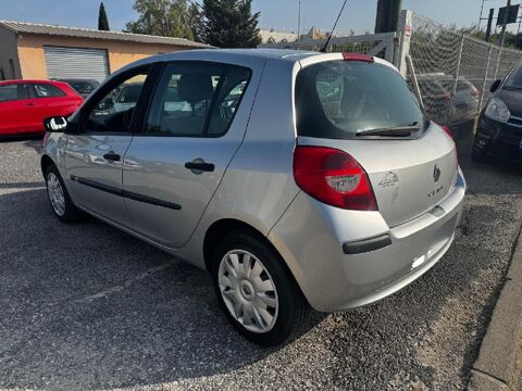 Clio III 1.2 75 Confort Pack Clim Dynamique 2005 occasion 30320 Marguerittes