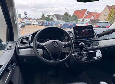MULTIVAN Multivan 2.0 TDI 150 DSG7 70 Jahre Bulli 2018 occasion 85600 Montaigu