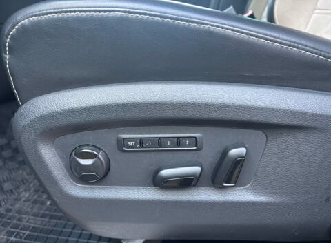 MULTIVAN Multivan 2.0 TDI 150 Generation Six 2015 occasion 85600 Montaigu