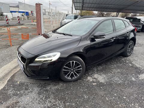 Volvo V40 D2 120 ch Momentum 2018 occasion Cournon-d'Auvergne 63800