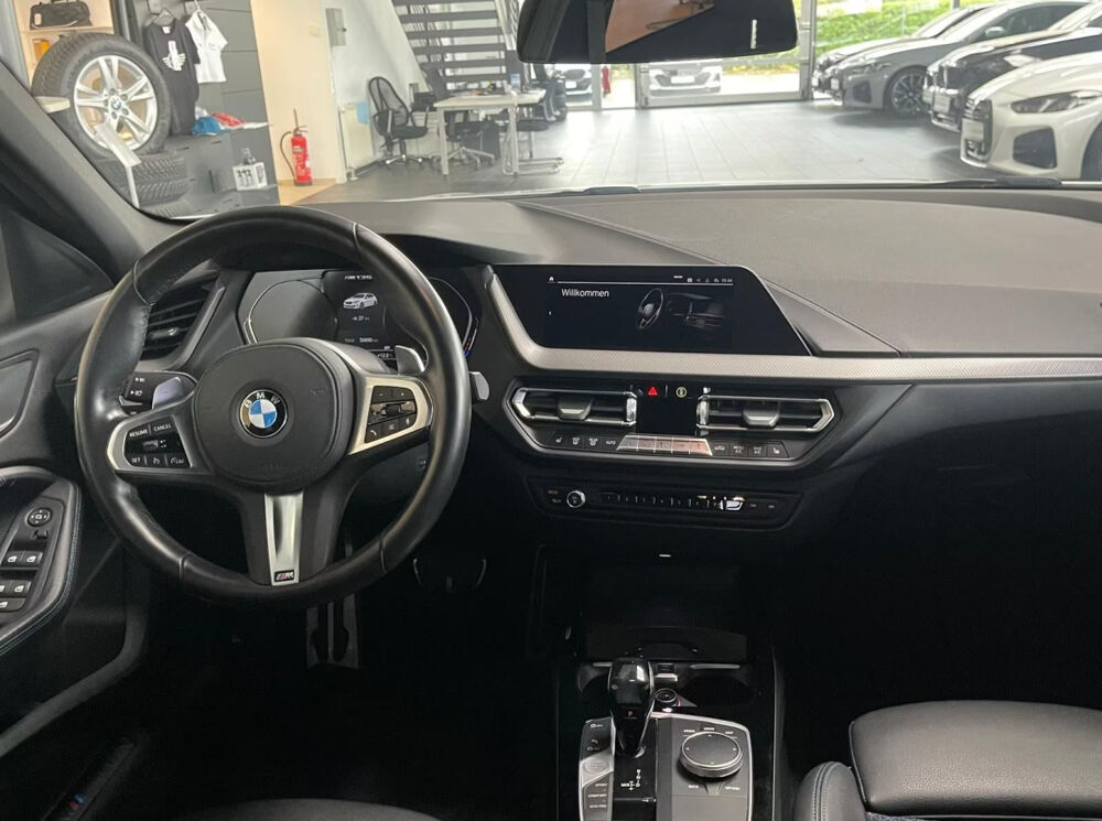 S&eacute;rie 1 M135i xDrive 306 ch BVA8 2020 occasion 85600 Montaigu