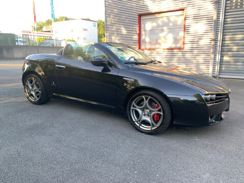 Spider 1.8 TBi 16V*Xenon*Leder *Navi*1 2011 occasion 85600 Montaigu