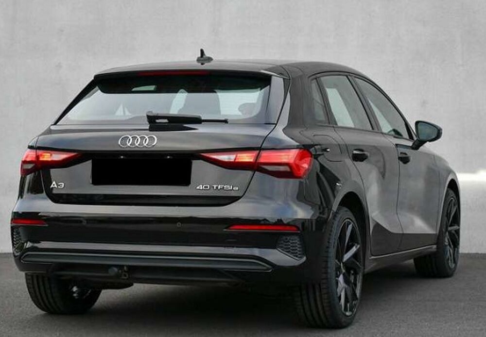 A3 40 TFSIe 204 S tronic 6 1MAIN/CARPLAY/REGVIT/PARKSENSOR/ATTA 2022 occasion 59280 Armenti&egrave;res