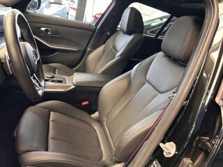 S&eacute;rie 3 318i A 156ch Pack M Sport Facelift TOITPANO/CAM/CARPLAY/CUIR 2025 occasion 59280 Armenti&egrave;res