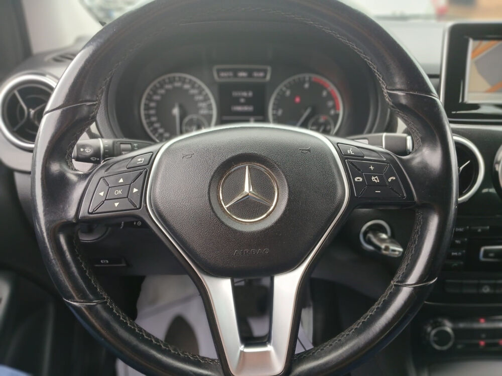 Classe B 180 CDI 109 cv Design 7-G DCT BVA GPS 2013 occasion 30320 Marguerittes