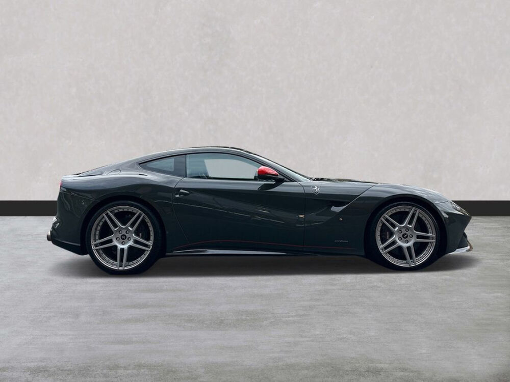 F12 Berlinetta V12 6.0 740ch 2013 occasion 85600 Montaigu