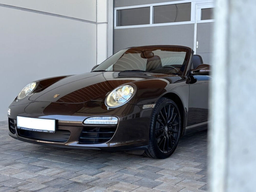 911 Carrera 3.2 911 Carrera Cabriolet 3.6i 345 PDK A 2009 occasion 85600 Montaigu