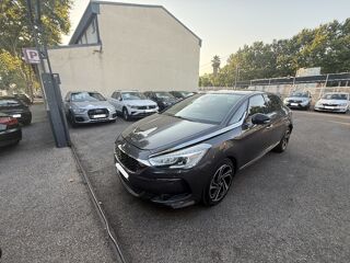 DS5 BlueHDi 180 S et S EAT6 Sport Chic 2017 occasion 30000 N&icirc;mes