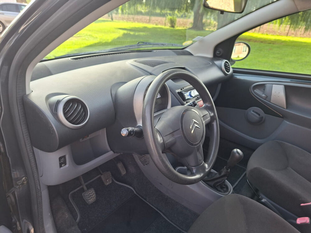 C1 1.0i 68ch MOTTOYOTA/USB/BLTH/AUX/1MAIN/GAR6M 2007 occasion 59280 Armenti&egrave;res