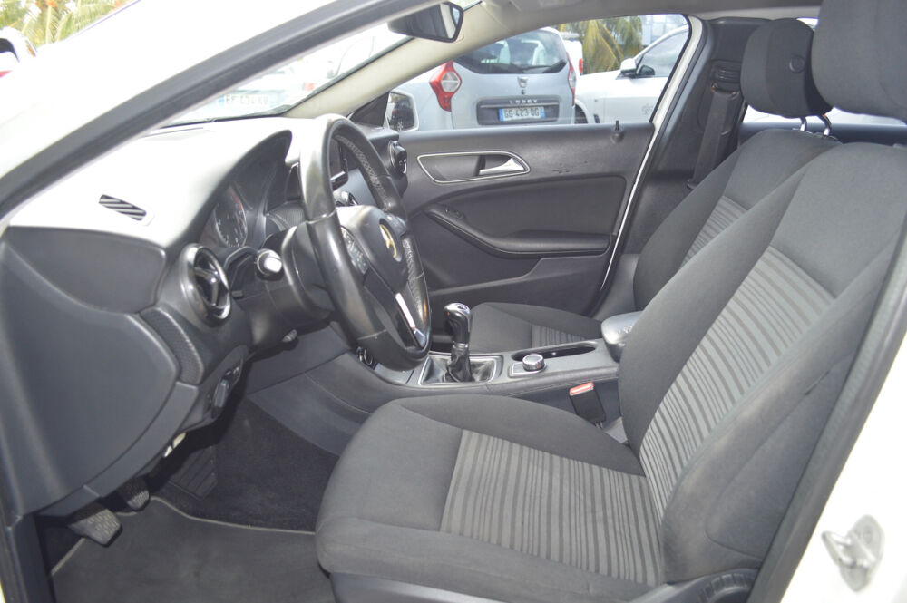 Classe A 180 d Sensation 2015 occasion 97122 Baie-Mahault