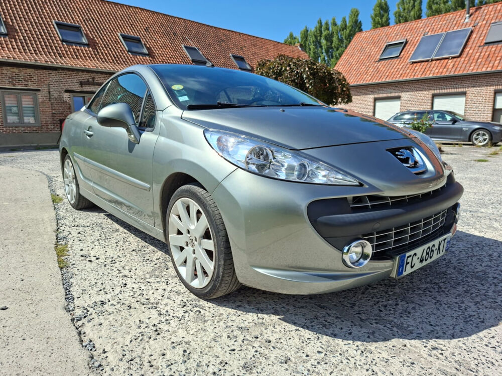 207 CC 1.6 HDi 16V 110ch CUIR/REGUL/PDC/CLIM/JA17/GAR6M 2008 occasion 59280 Armenti&egrave;res