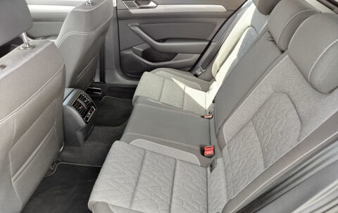 Passat SW 2.0 TDI 150 DSG7 R-Line 2023 occasion 85600 Montaigu