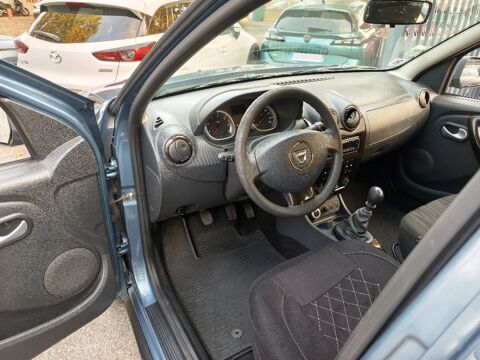 Duster 1.5 dCi 110 4x4 Ambiance 2011 occasion 30000 N&icirc;mes