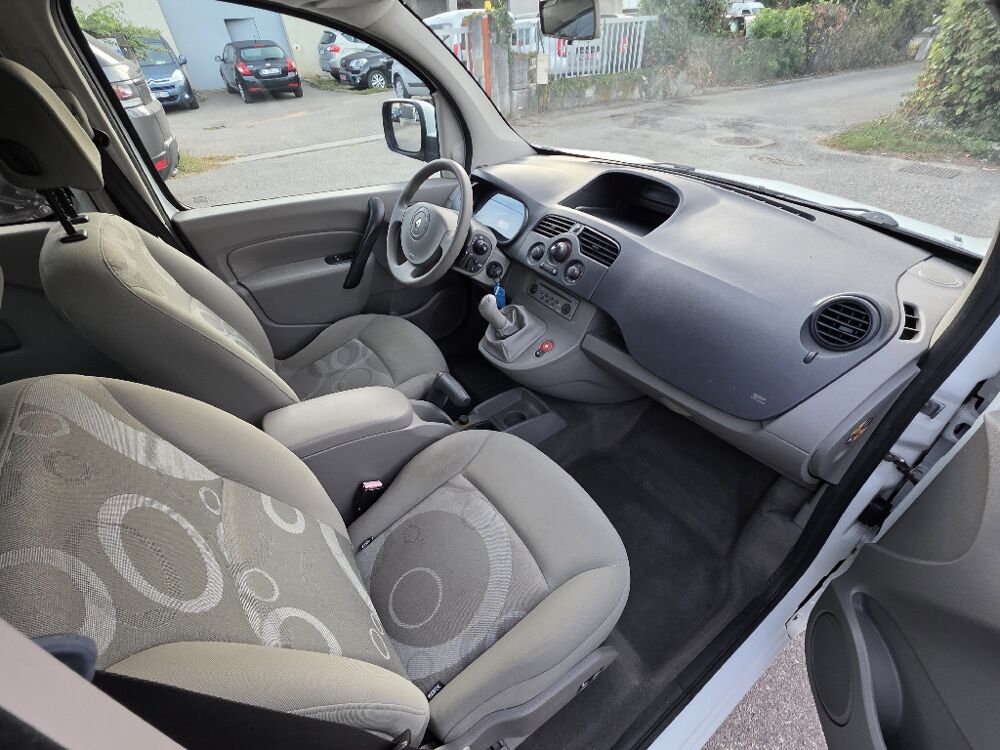 Kangoo 1.6 8V 90 Expression 2010 occasion 38190 BERNIN