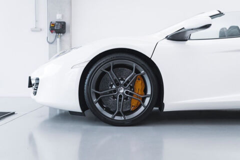 MP4-12C McLaren Spider MP4 12C V8 3.8 625 ch 2013 occasion 85600 Montaigu
