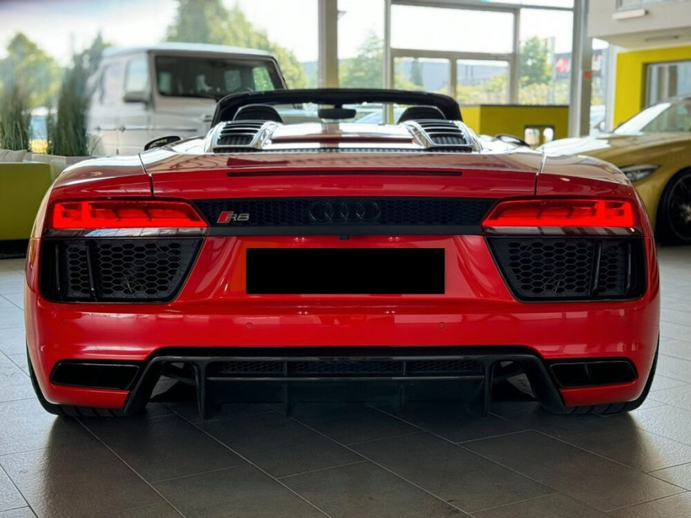 R8 Spyder V10 5.2 FSI 540 S tronic 7 Quattro 2016 occasion 85600 Montaigu