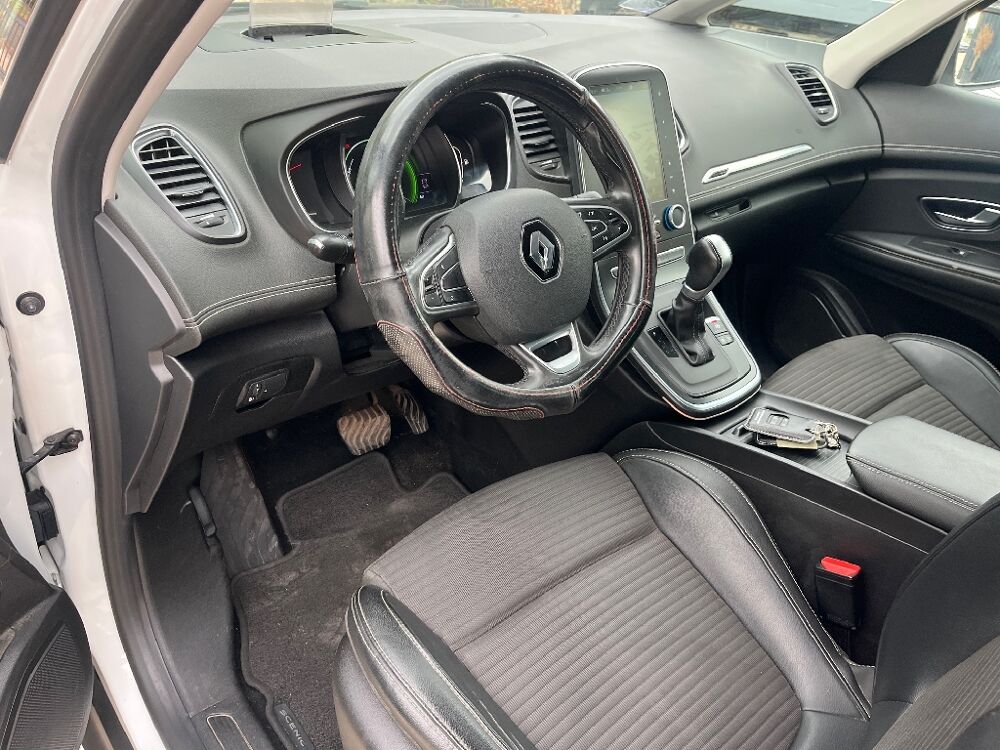 Scenic IV dCi 110 Energy Intens BVA 2018 occasion 84000 AVIGNON