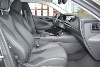 DS4 DS 4 PureTech 130 EAT8 2023 occasion 97122 Baie-Mahault