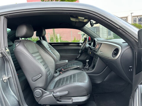 COCCINELLE II Coccinelle 1.2 TSI 105 club 2016 occasion 85600 Montaigu