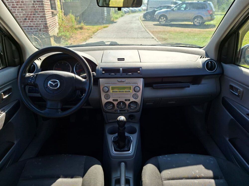 Mazda2 1.4D 70ch CLIM/DISTRIBNEUVE/PNEUSAVNEUFS/GAR6M 2005 occasion 59280 Armenti&egrave;res