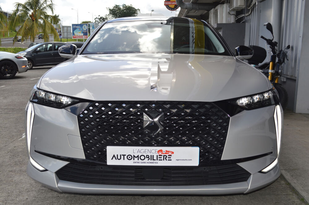 DS4 1,2 hybride 136ch pallas ligne business e-dct6 2024 occasion 97122 Baie-Mahault