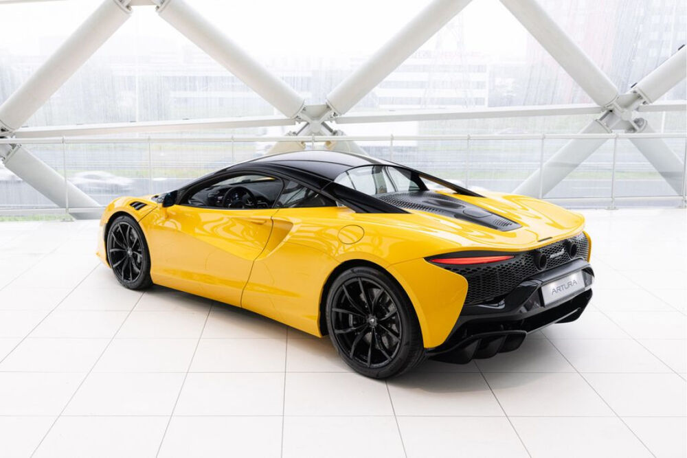 Artura McLaren V6 3.0 680ch 2023 occasion 85600 Montaigu