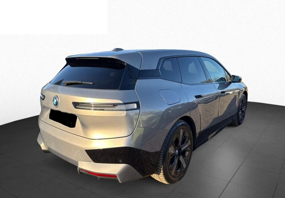 iX xDrive40 326ch Edition Sport 2023 occasion 85600 Montaigu