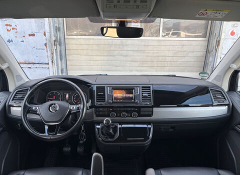 MULTIVAN Multivan 2.0 TDI 150 G&eacute;n&eacute;ration Six 2015 occasion 85600 Montaigu