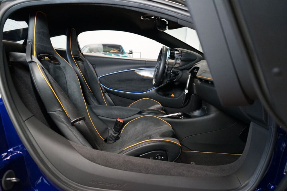 Artura McLaren V6 3.0 680ch 2023 occasion 85600 Montaigu