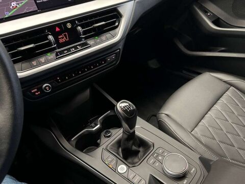 S&eacute;rie 1 116i 109ch CUIR/REGVIT/CARPLAY/PARKSENSOR/JA/GAR12MOIS 2023 occasion 59280 Armenti&egrave;res