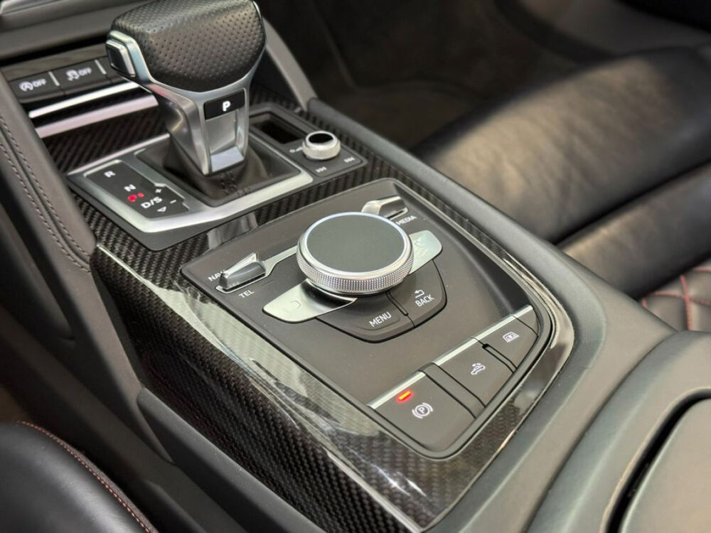 R8 Spyder V10 5.2 FSI 540 S tronic 7 Quattro 2016 occasion 85600 Montaigu