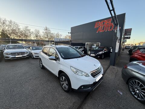 Peugeot 2008 (1.2 PureTech 82ch Style)