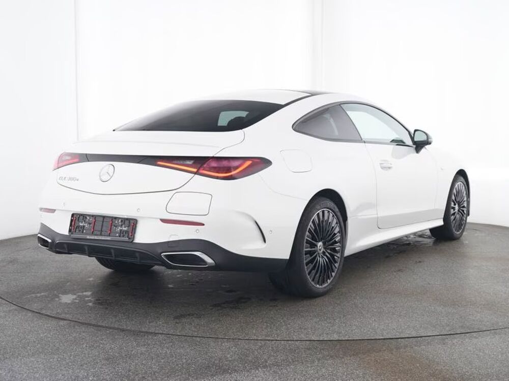 CLE Coup&eacute; 300 9G-Tronic 4MATIC AMG Line 2025 occasion 85600 Montaigu