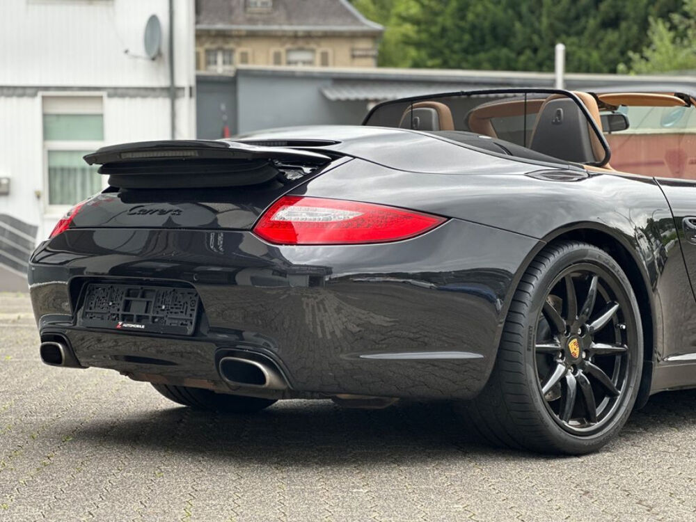 911 Carrera 3.2 911 Carrera Cabriolet 3.6i 345 2009 occasion 85600 Montaigu