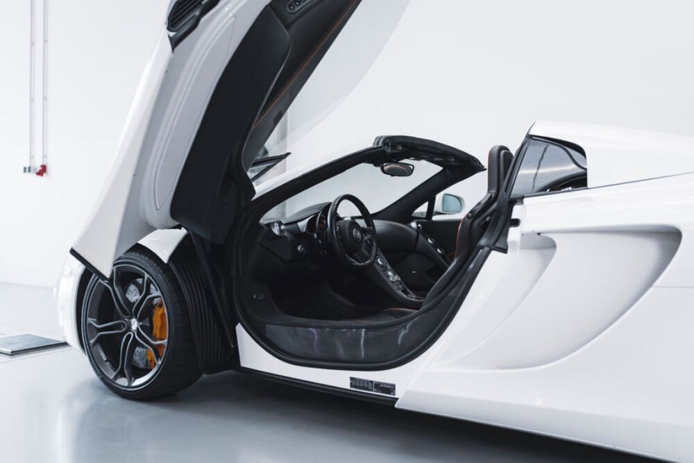MP4-12C McLaren Spider MP4 12C V8 3.8 625 ch 2013 occasion 85600 Montaigu