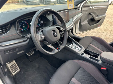 Octavia Combi 2.0 TDI 200 ch DSG7 RS 2022 occasion 85600 Montaigu
