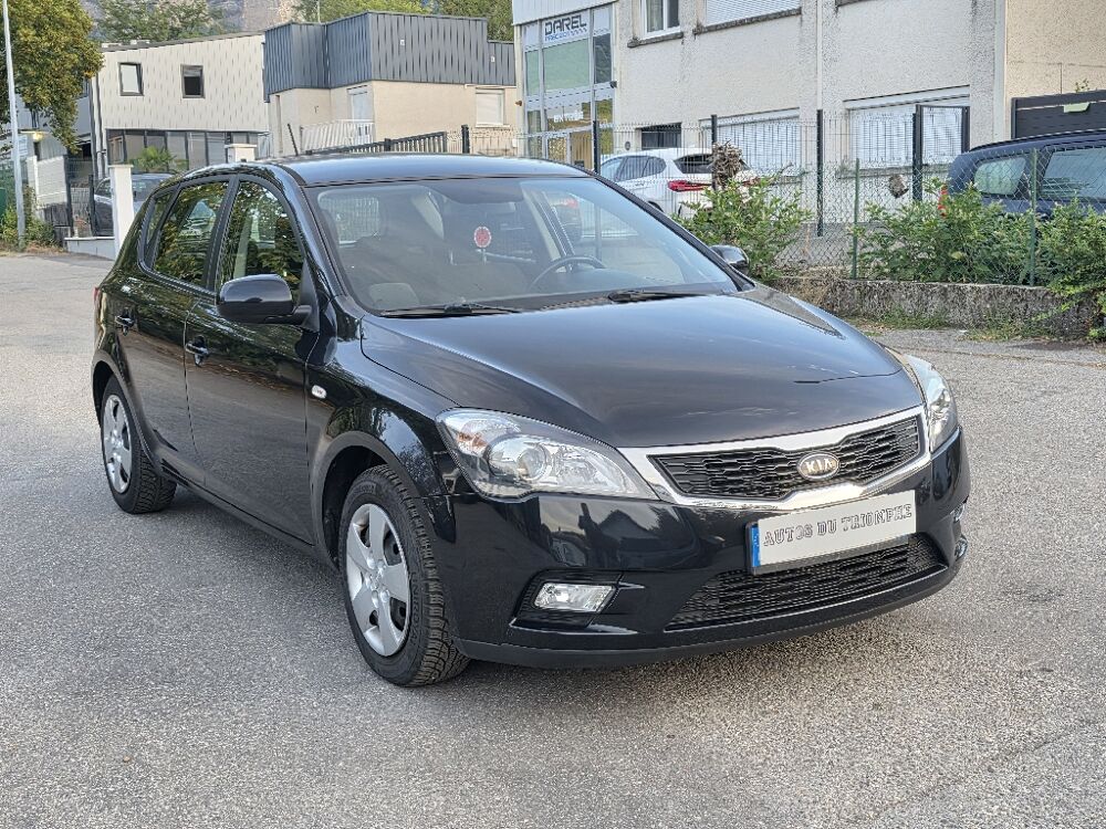 Ceed 1.4L 90 Euro 5 Style 2011 occasion 38190 BERNIN