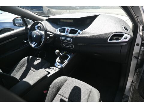 Sc&eacute;nic III dCi 105 eco2 Dynamique 2009 occasion 63800 Cournon-d'Auvergne