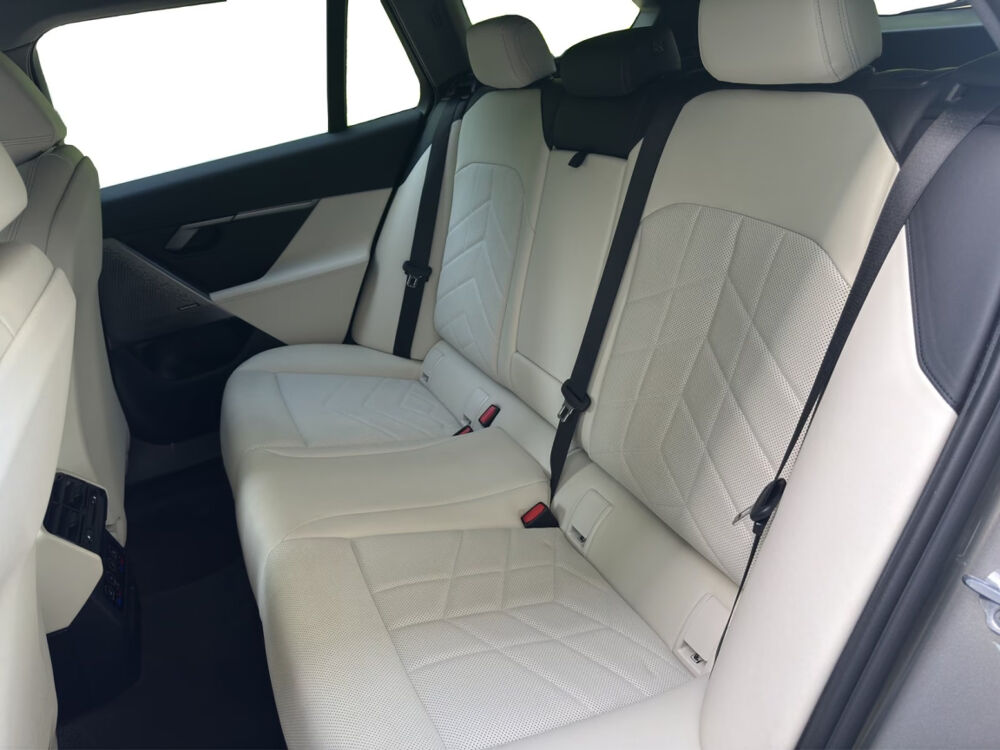 S&eacute;rie 5 Touring 530e TwinPower Turbo xDrive 292 ch BVA8 Business Des 2025 occasion 85600 Montaigu